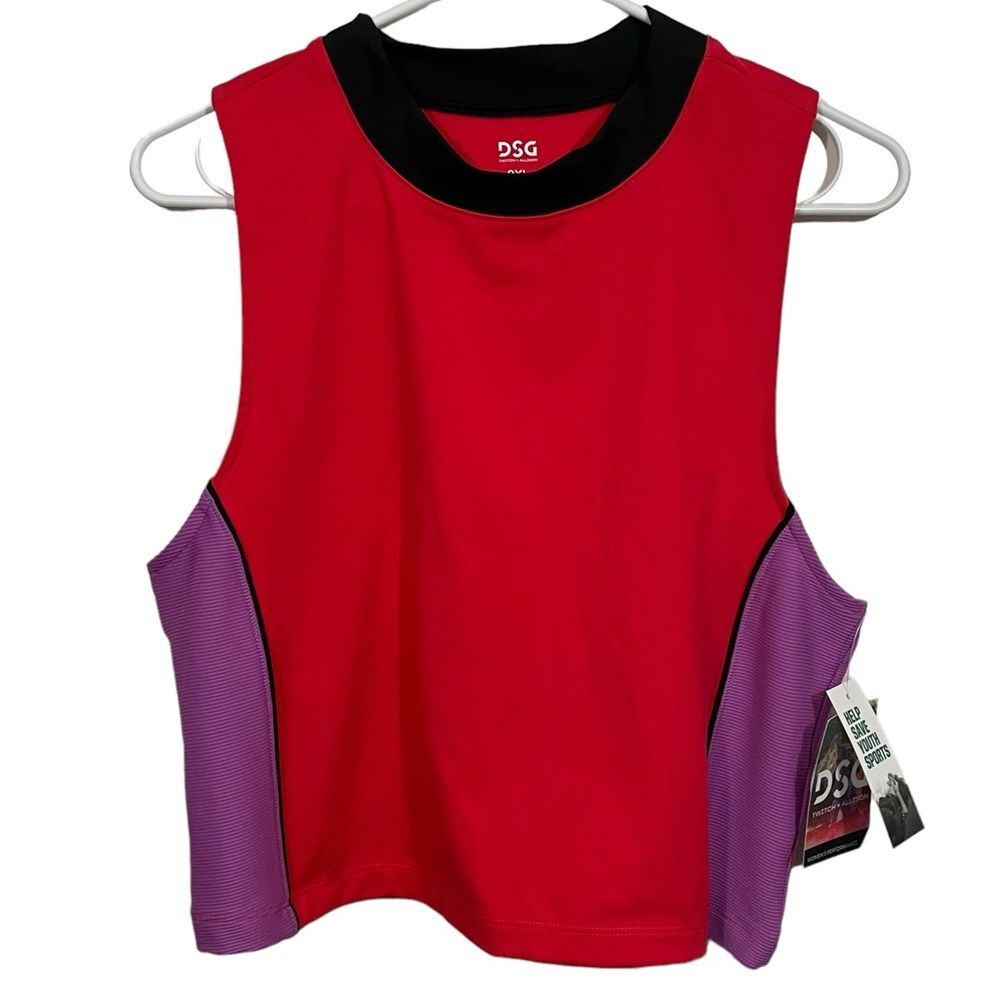 NWT DSG Cropped Muscle Style Athletic Tank Top